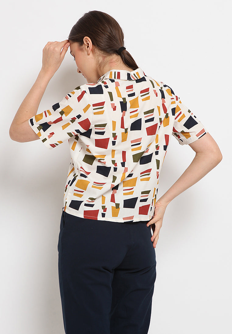 Boxy fit printed shirt