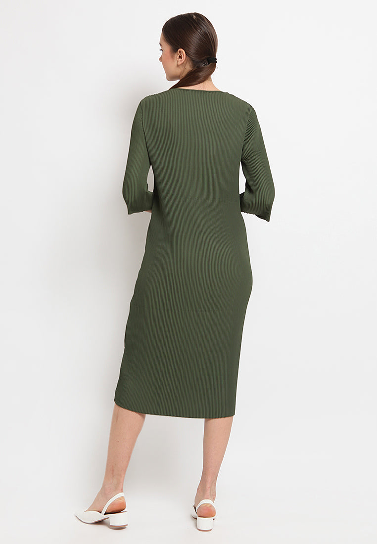 Pleated midi dress