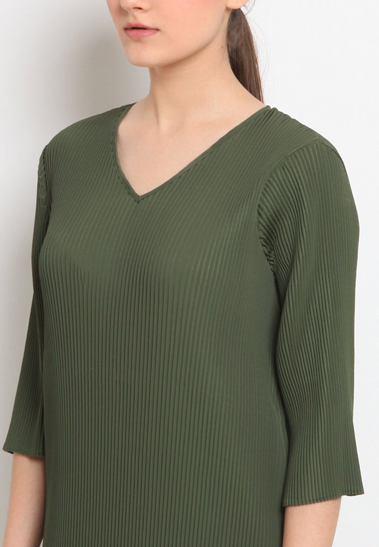 Pleated midi dress
