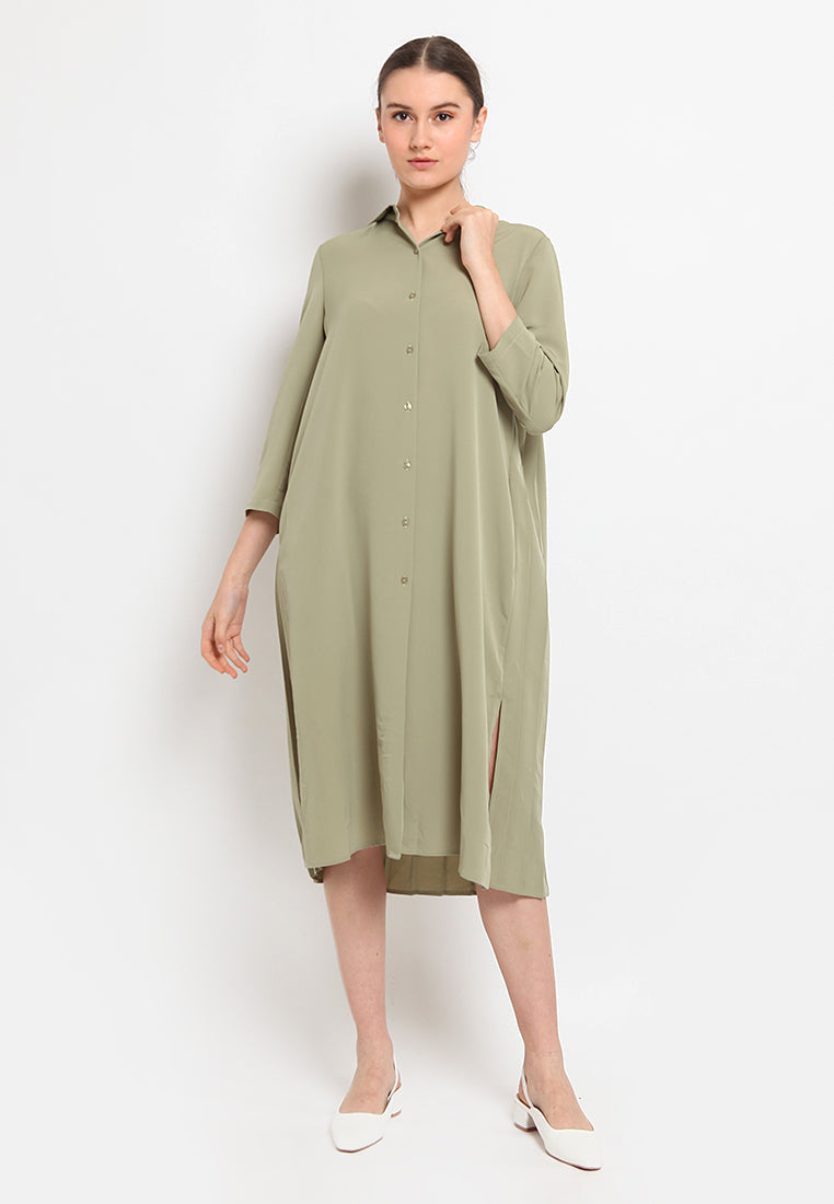 Back pleated midi dress