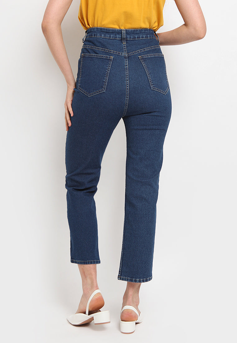 Mom fit jeans