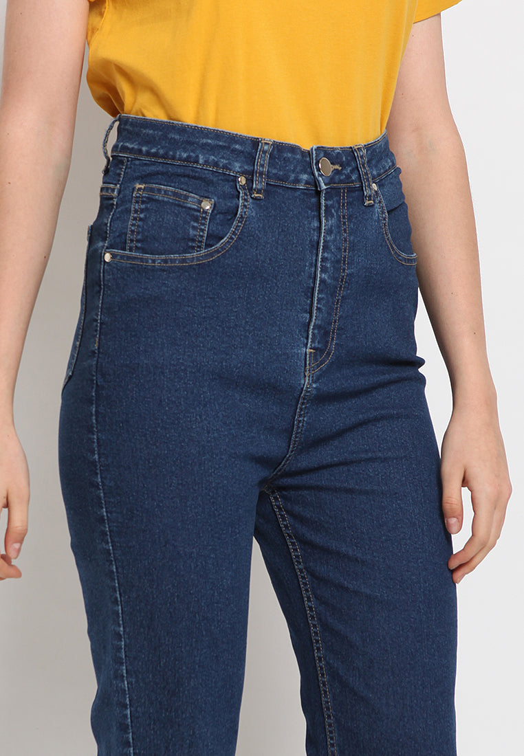 Mom fit jeans