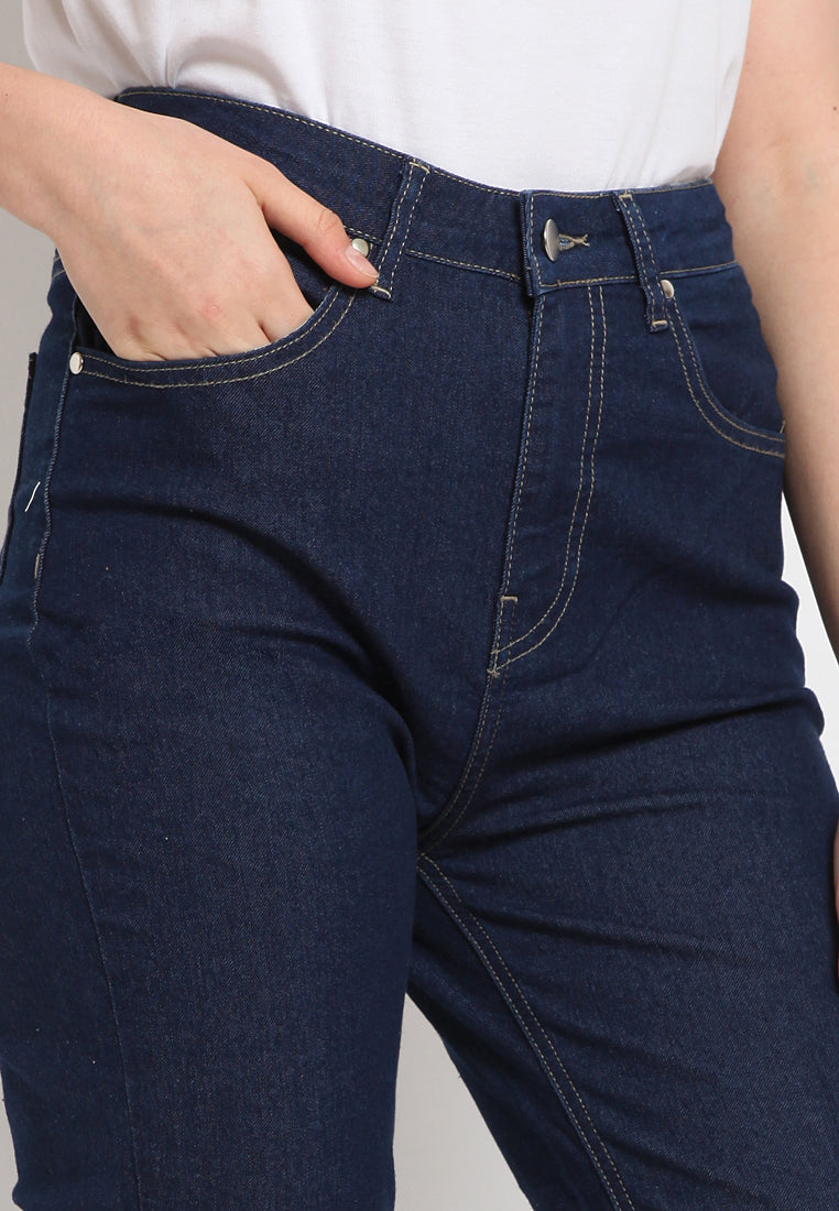 Mom fit jeans