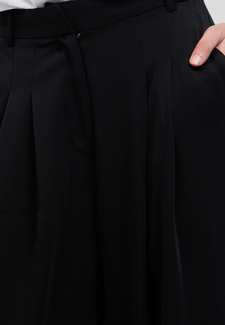 Pleated Wide Leg Solid Pants