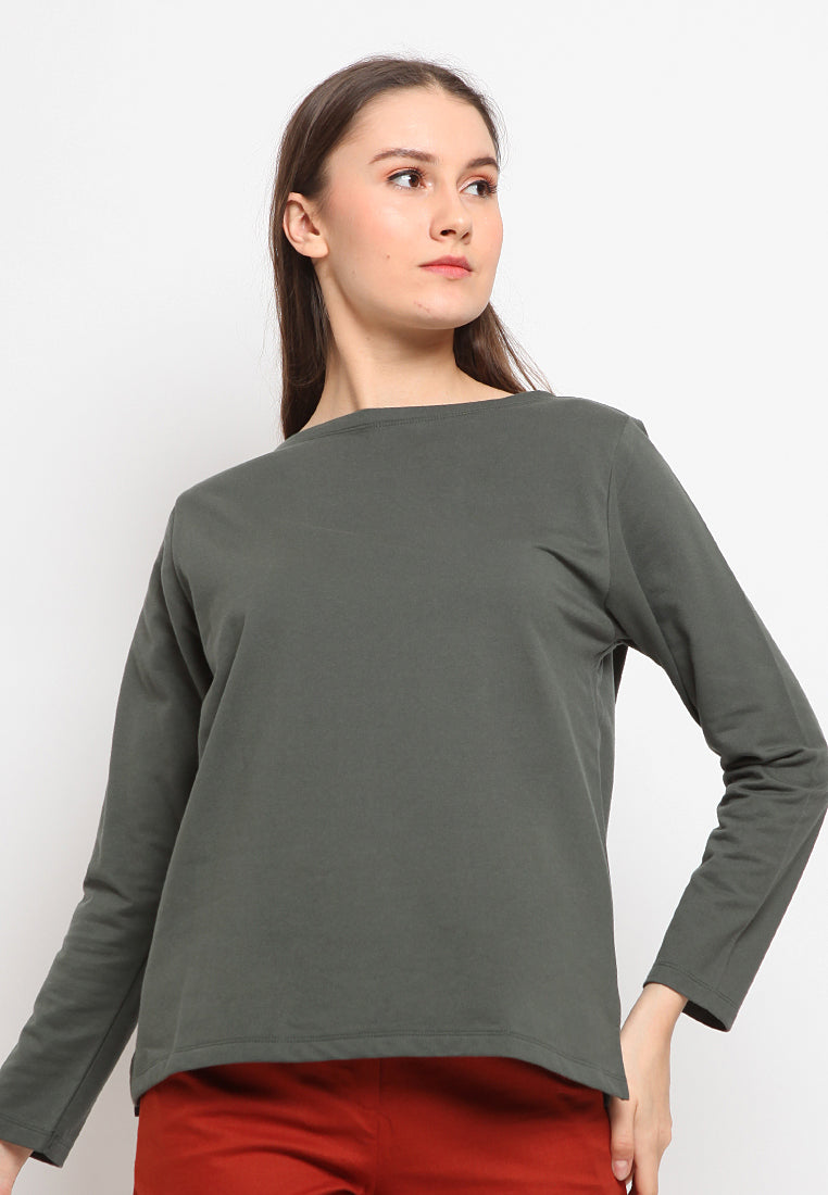 Boat neck plain t-shirt