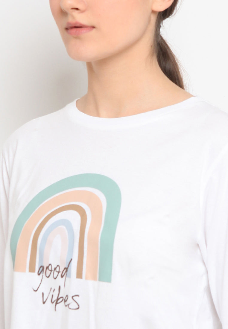Graphic long sleeve t-shirt