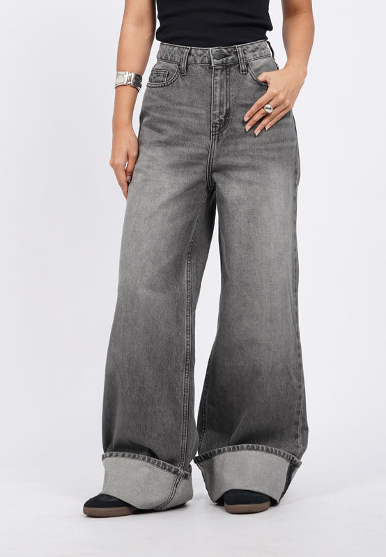 Wide Leg Cuffed Denim Pants