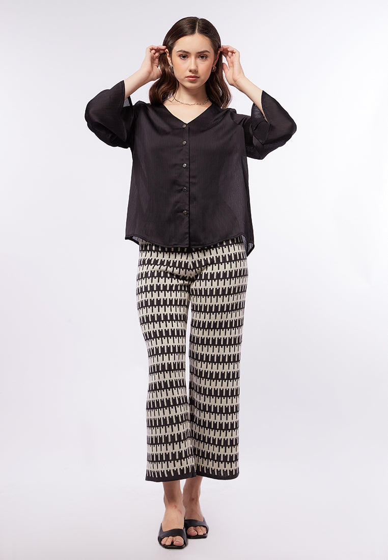 V-Neck Long Sleeve Blouse