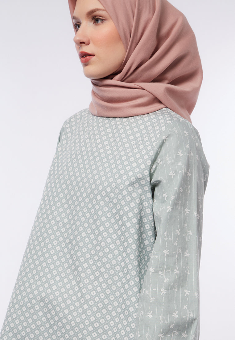 Printed Puff Sleeves Blouse