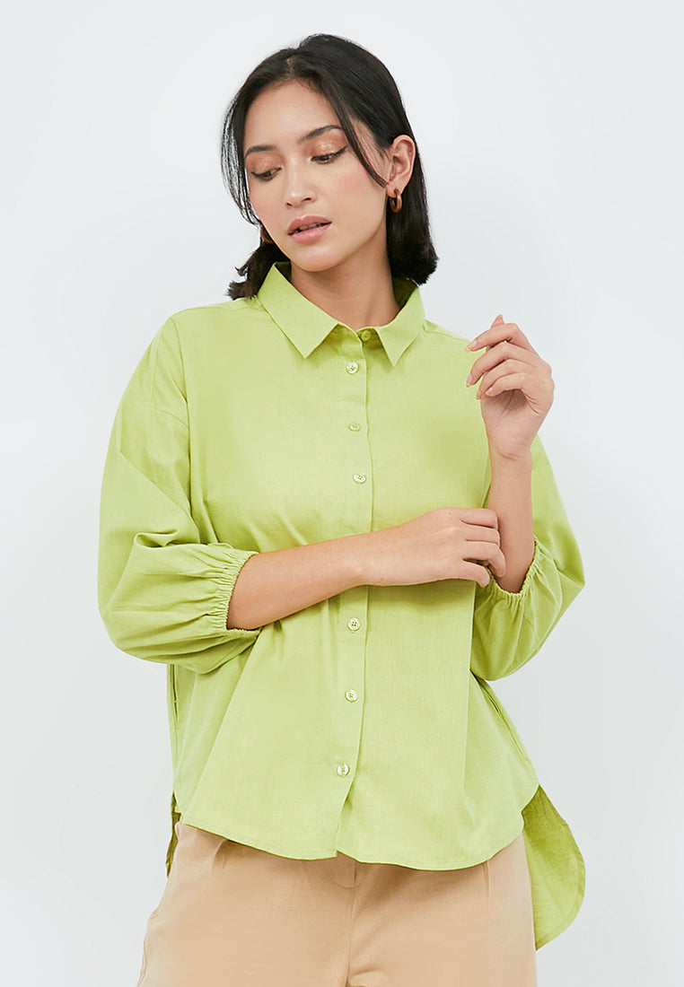 Puff Sleeve Blouse with High Low Hemline