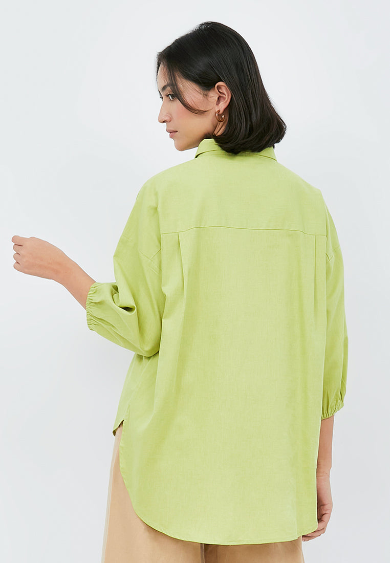 Puff Sleeve Blouse with High Low Hemline