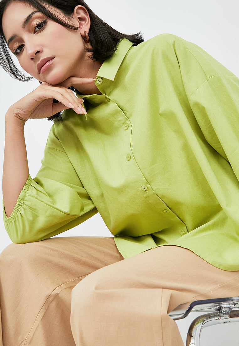 Puff Sleeve Blouse with High Low Hemline
