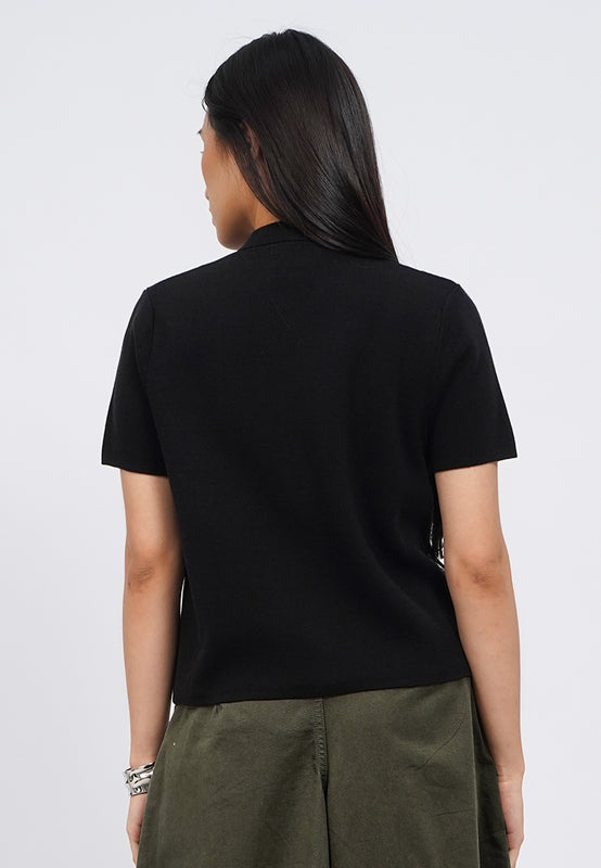 Double Pocket Collared Knit Top
