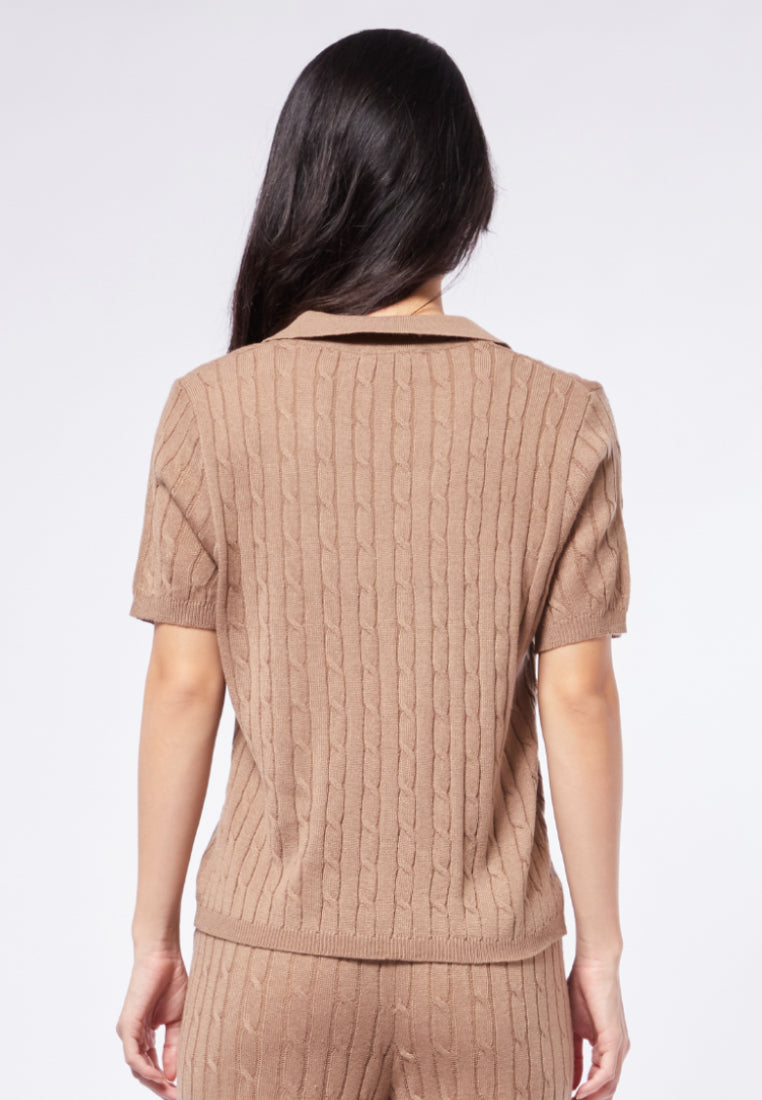 Short Sleeve Cable Knit Top