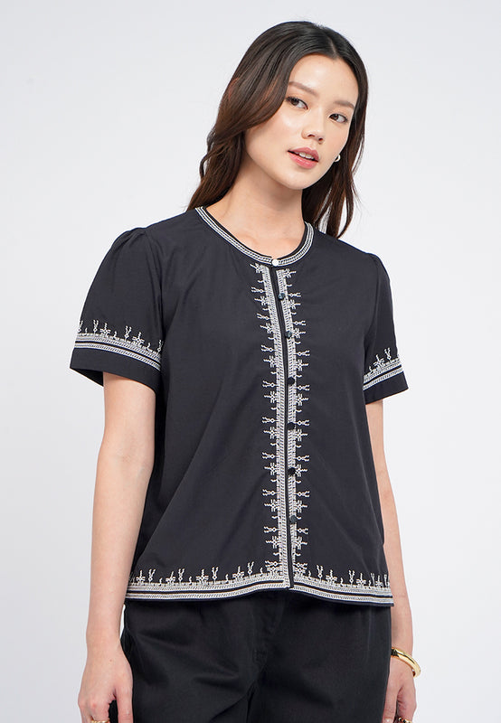 Round Neck Embroidery Blouse