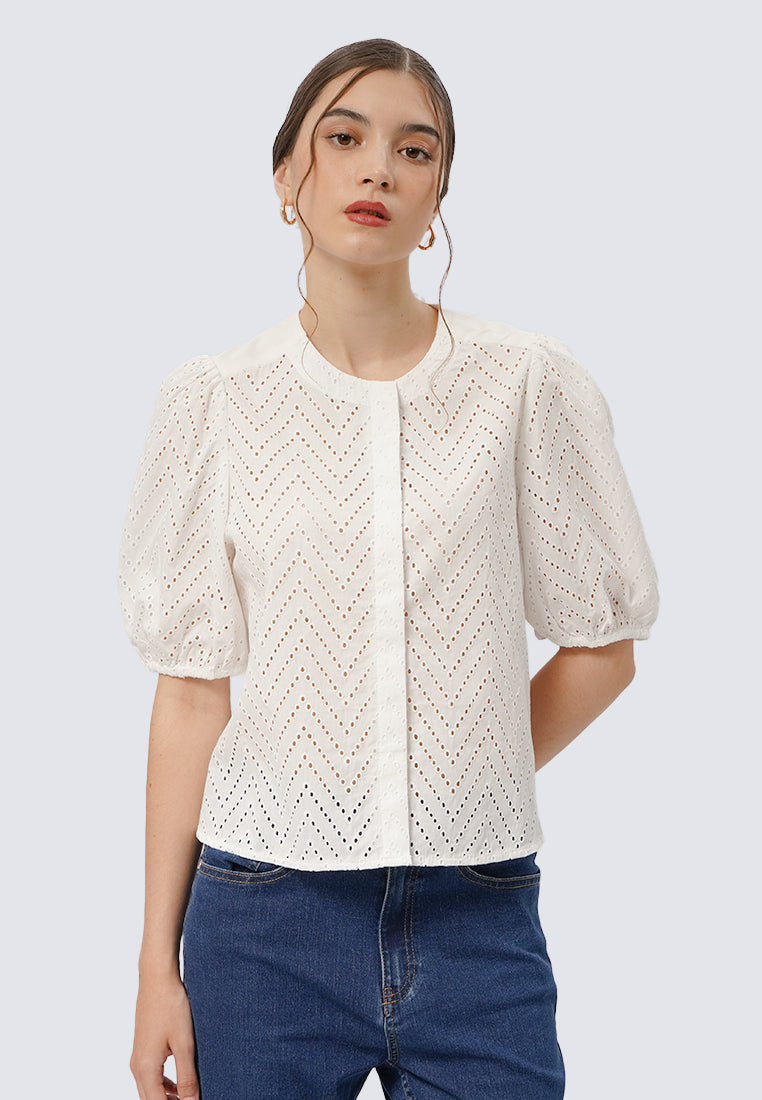 Balloon Sleeves Eyelet Blouse