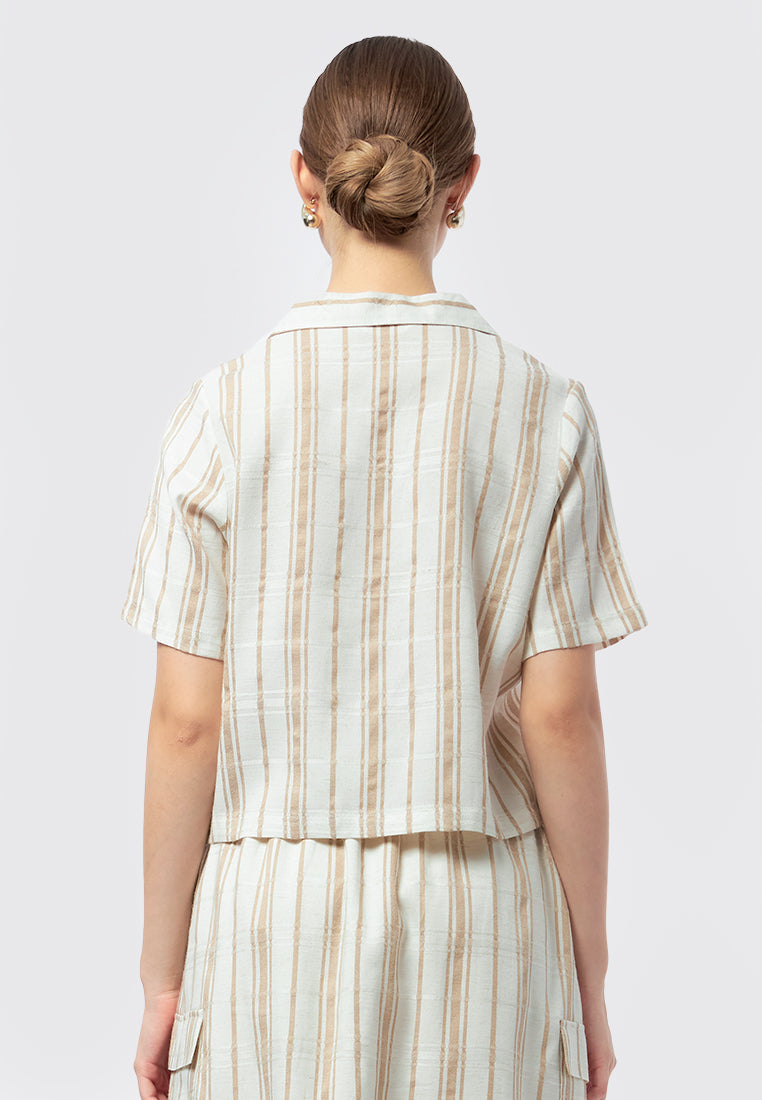 Short Sleeve Blouse with Lapel