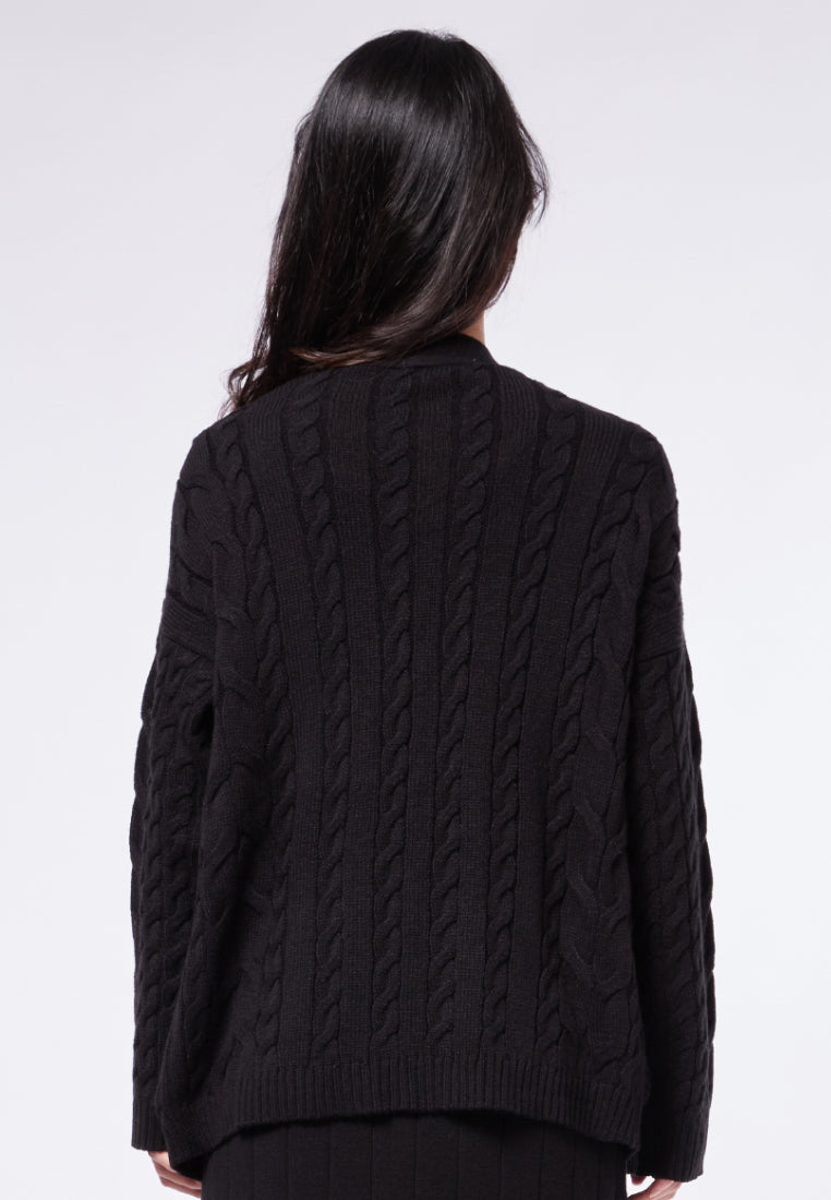Long Sleeve Cardigan with Pocket Details