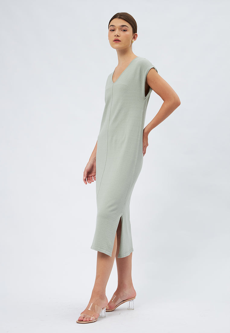 Sleeveless Knit Midi Dress