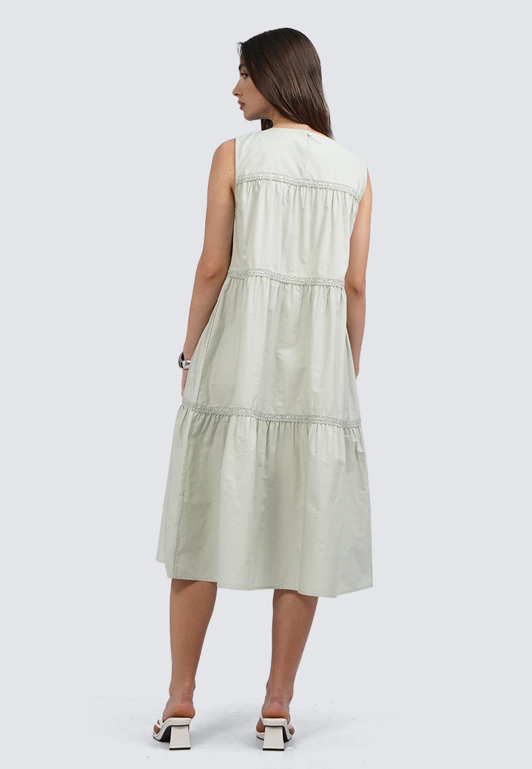 Sleeveless Tiered Midi Dress