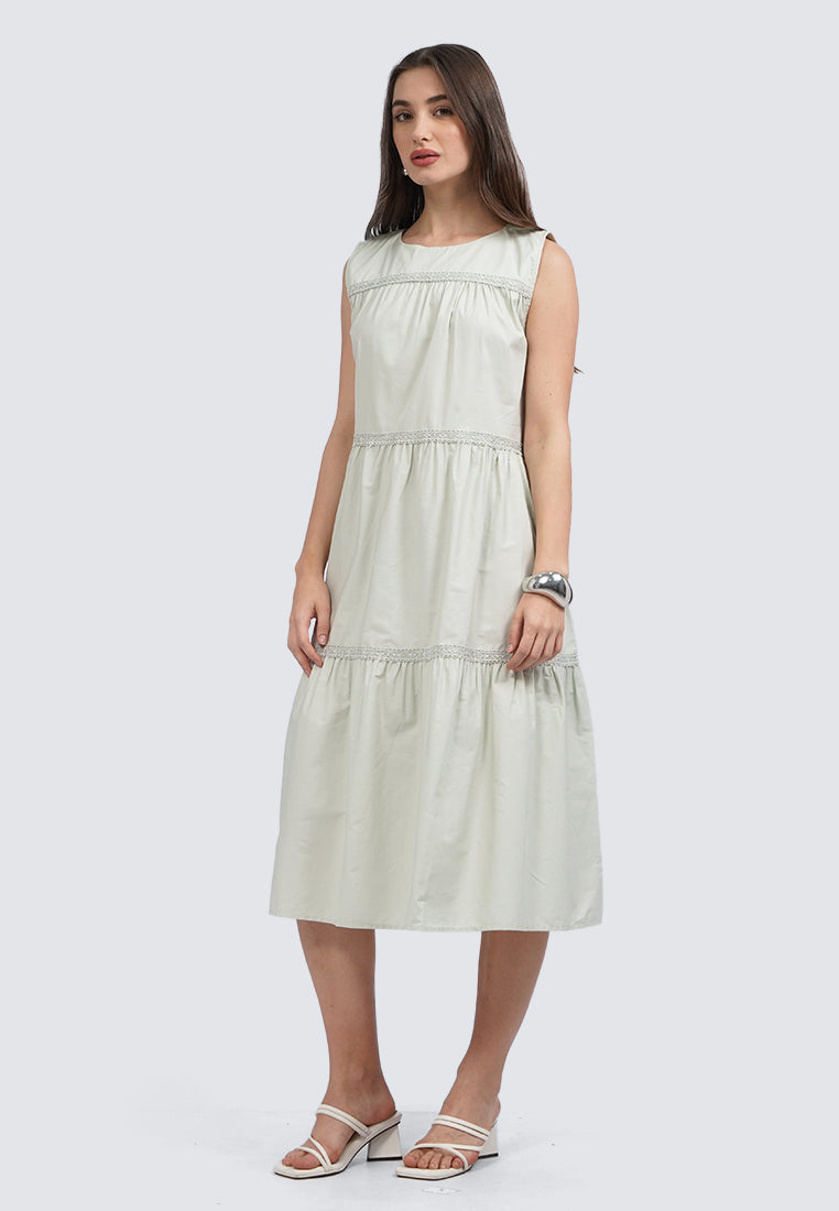 Sleeveless Tiered Midi Dress