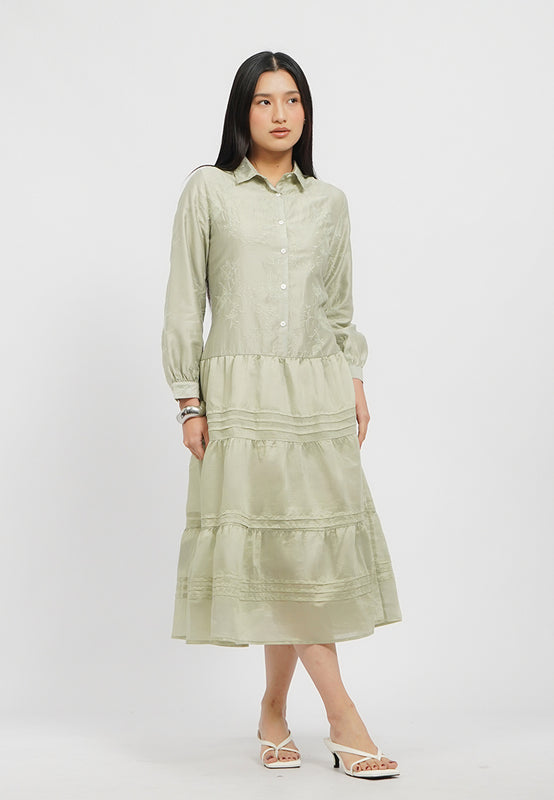 Long Sleeve Collared Midi Dress