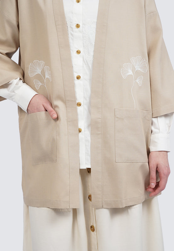 7/8 Sleeve Embroidered Kimono