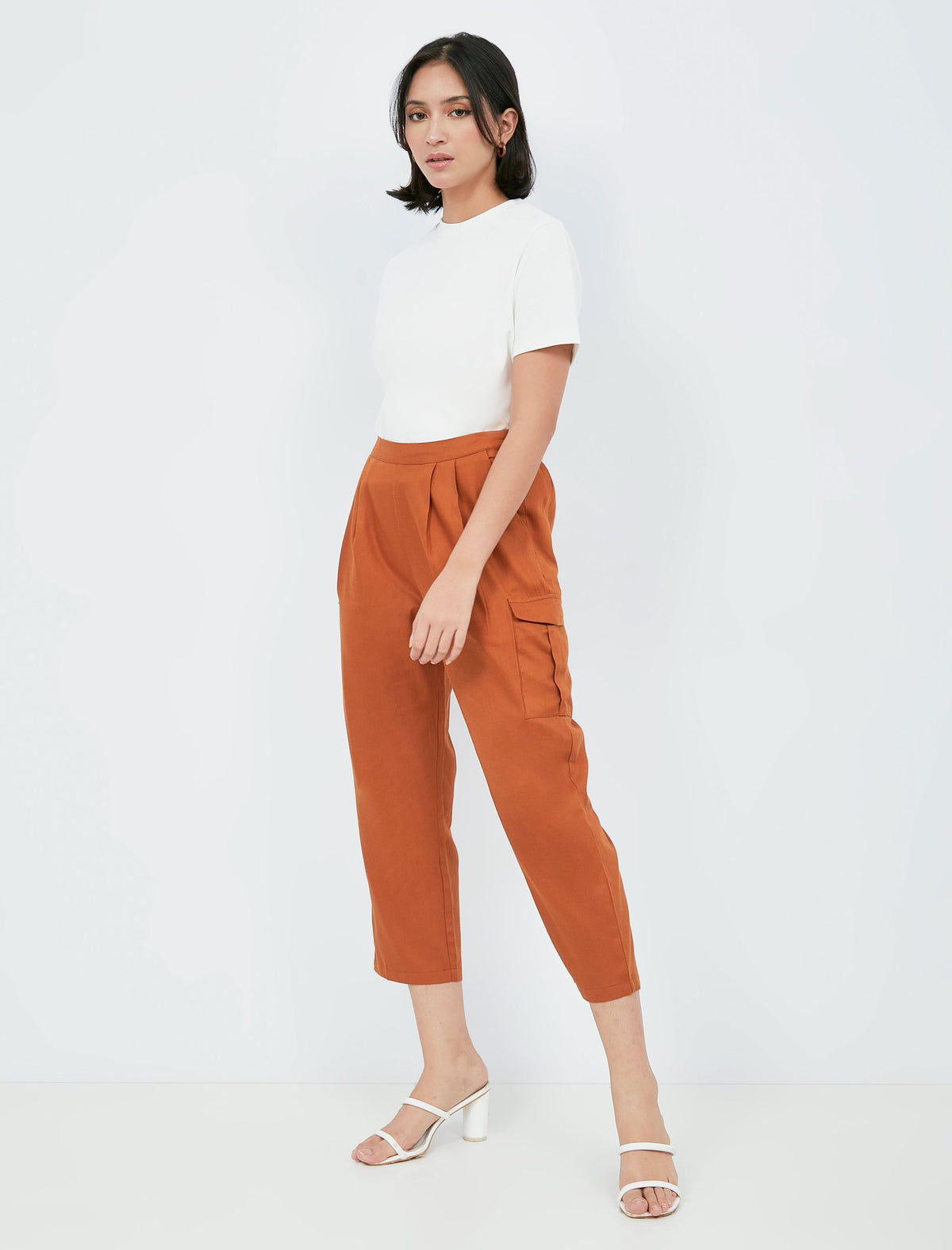 Tapered Fit Cargo Pants