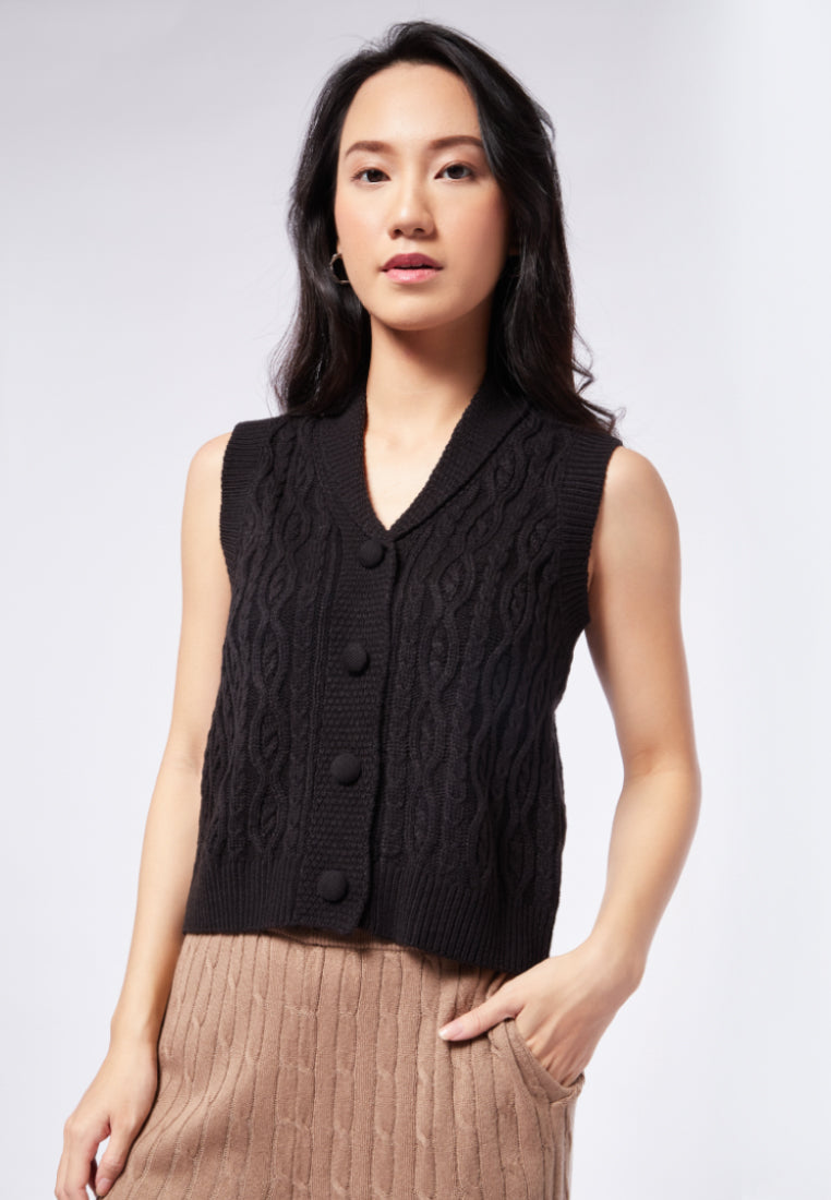 Sleeveless Crop Knit Top