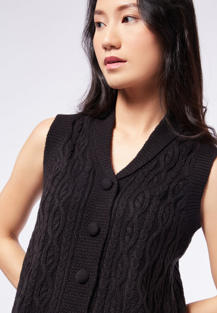 Sleeveless Crop Knit Top