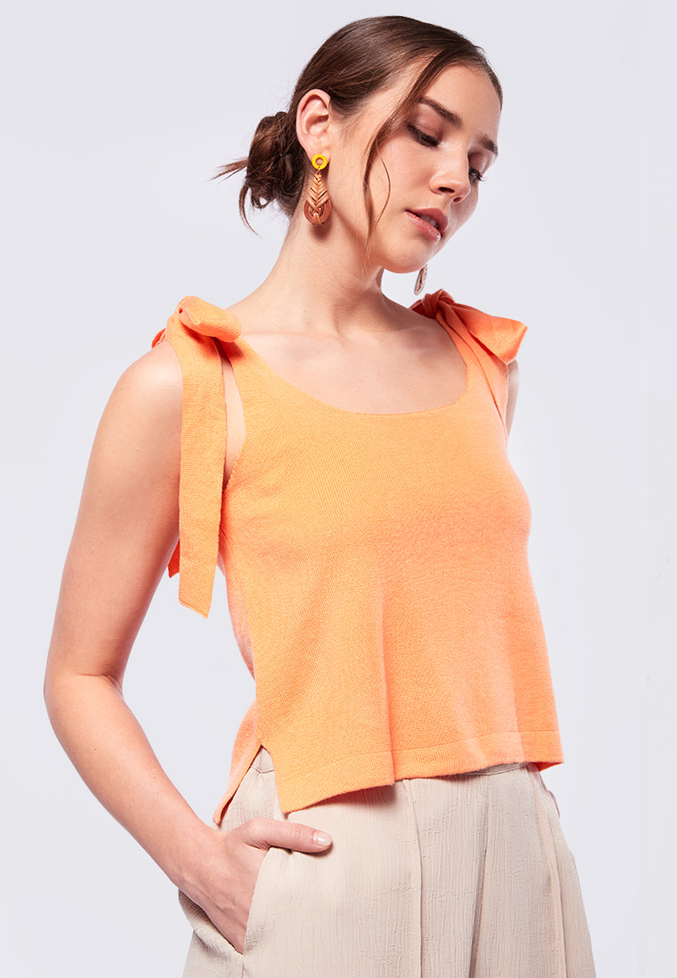 Sleeveless Knit Top with Bow Tie Details