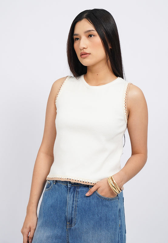 Round Neck Sleeveless Knit Top