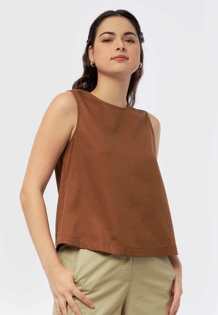 Round Neck Sleeveless Top