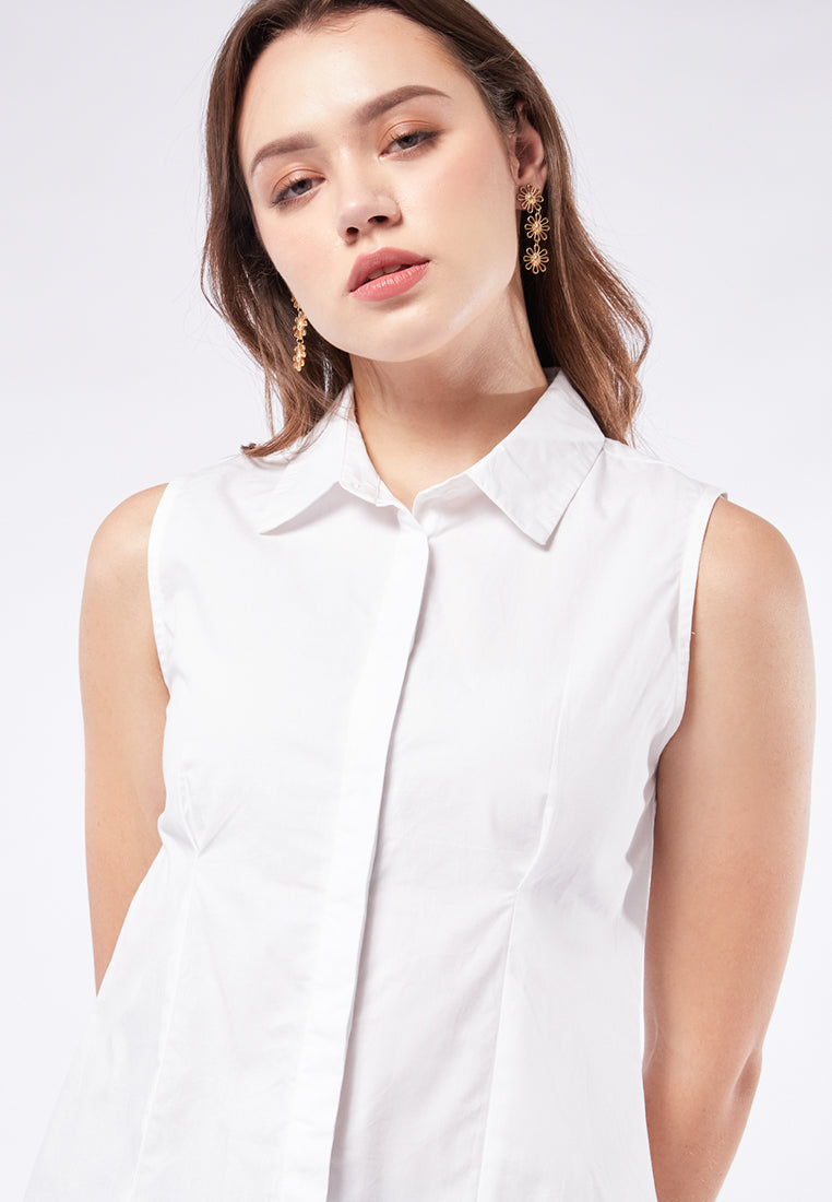 Sleeveless Blouse with Pleated Waist