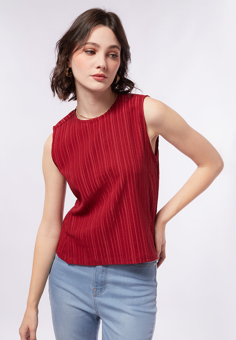 Textured Sleeveless Blouse