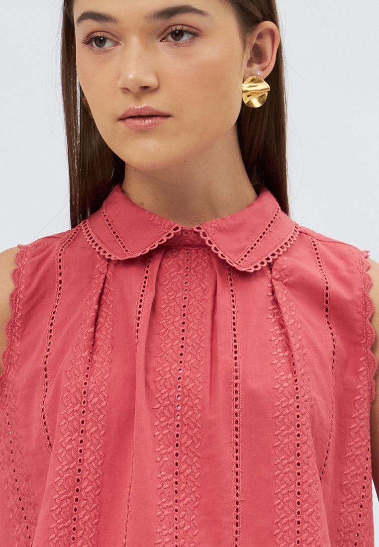 Sleeveless Embroidered Blouse