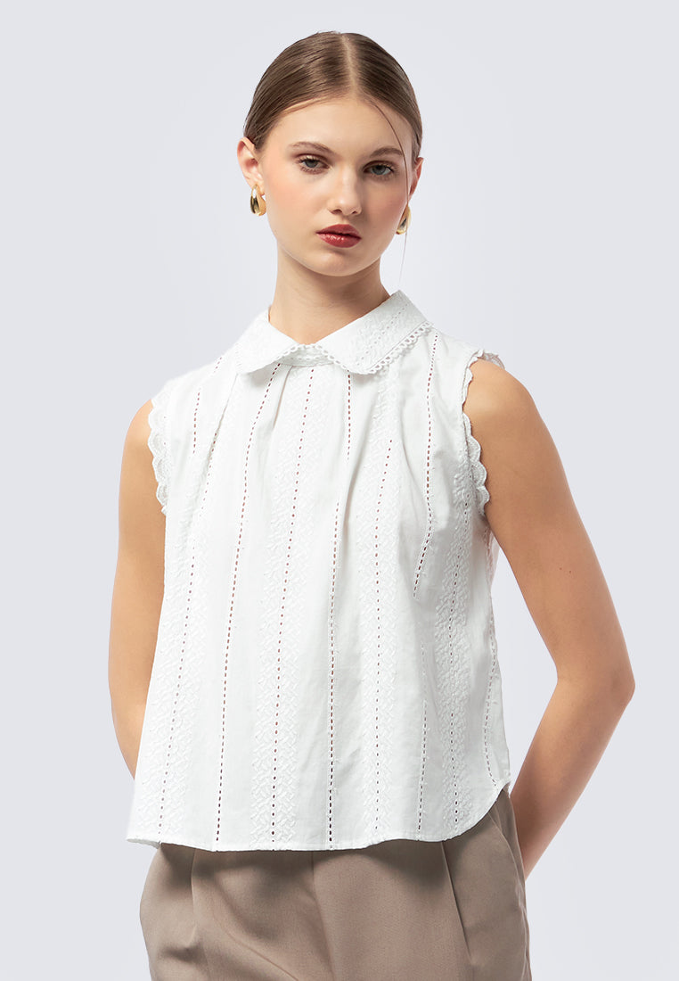 Sleeveless Embroidered Blouse