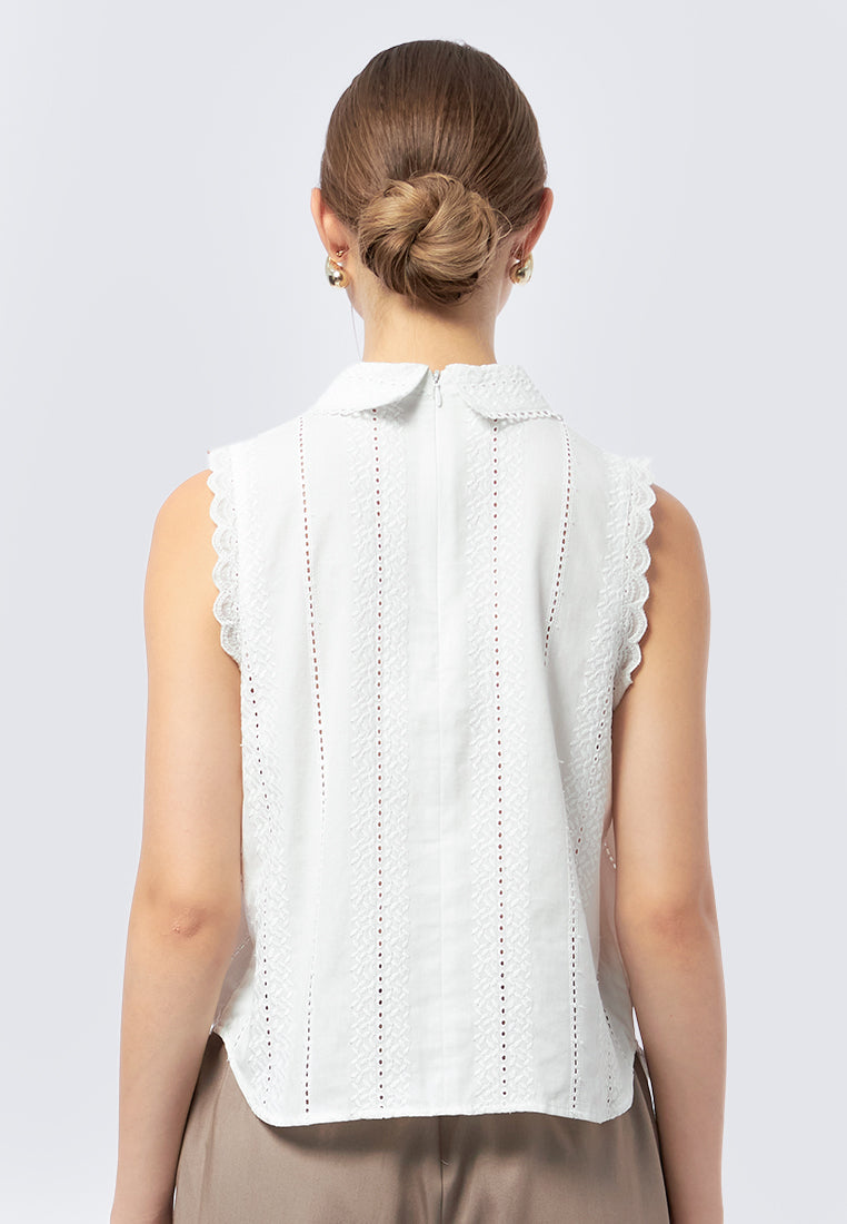 Sleeveless Embroidered Blouse