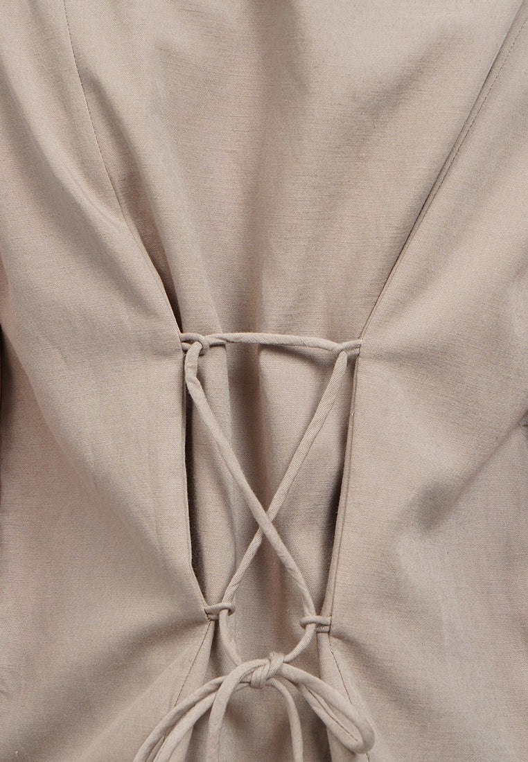 Round Neck Sleeveless Blouse