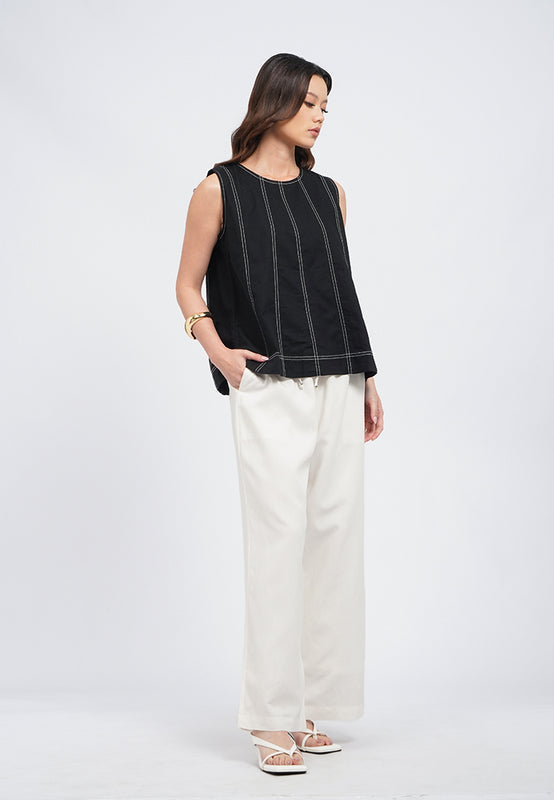 Contrast Stitched Sleeveless Blouse
