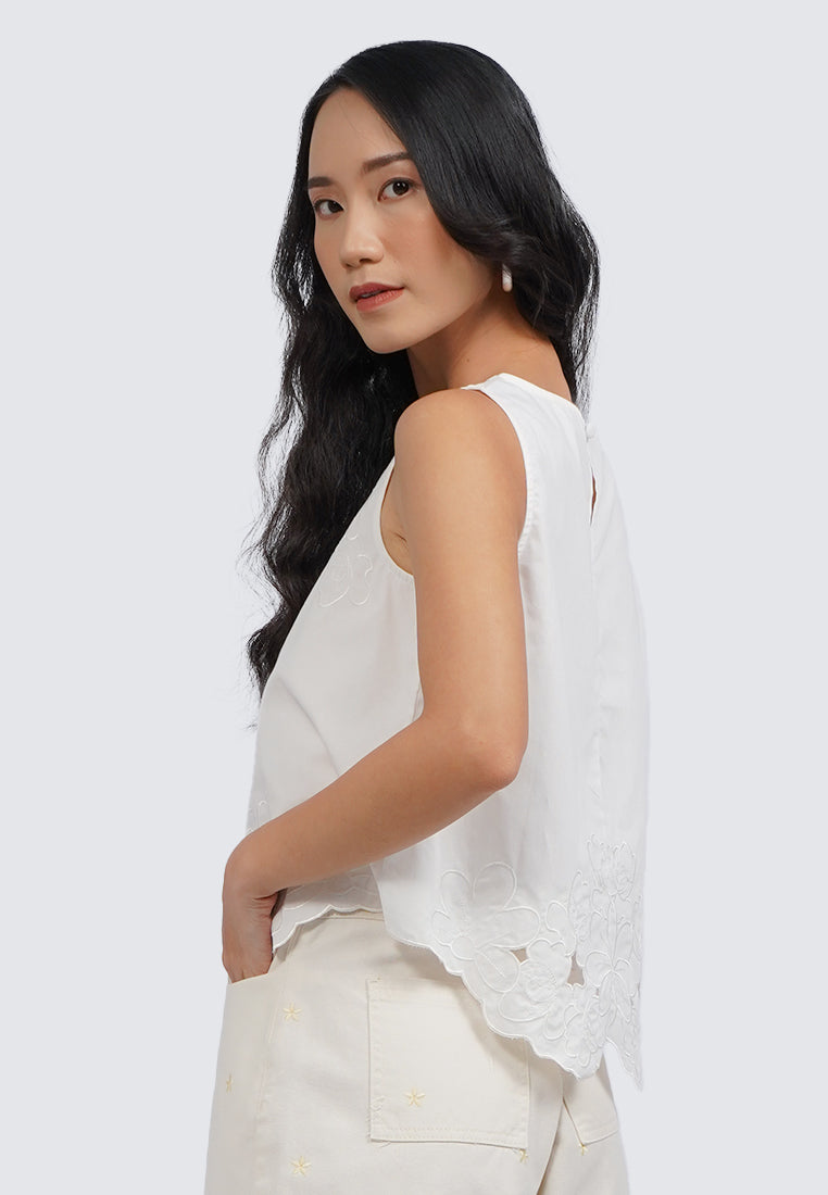 Embroidered Sleeveless Blouse