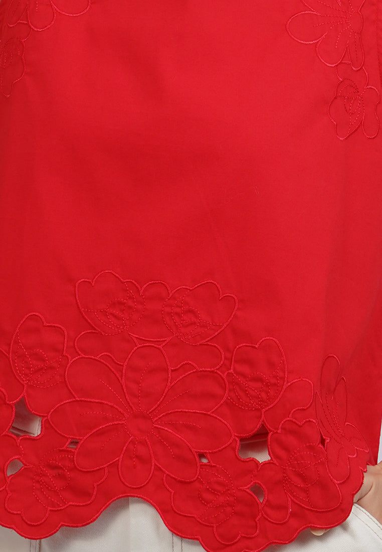 Embroidered Sleeveless Blouse