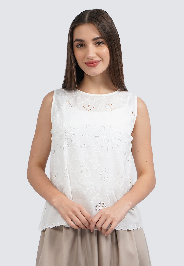 Round Neck Eyelet Sleeveless Blouse