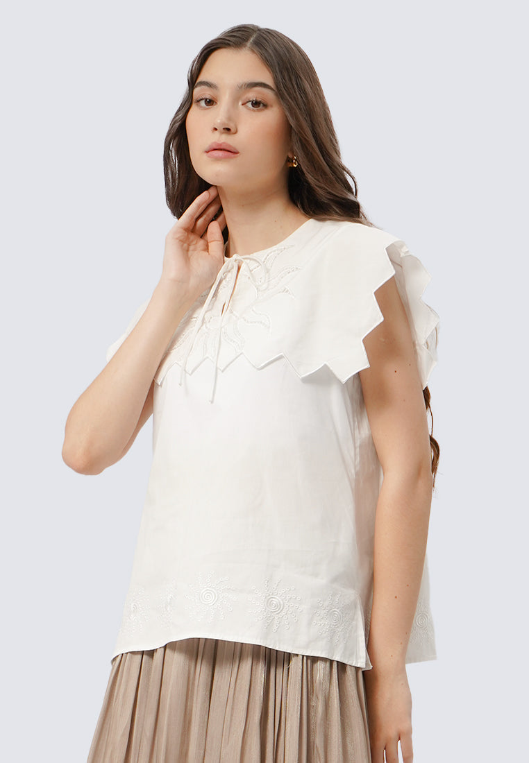 Embroidered Sleeveless Blouse