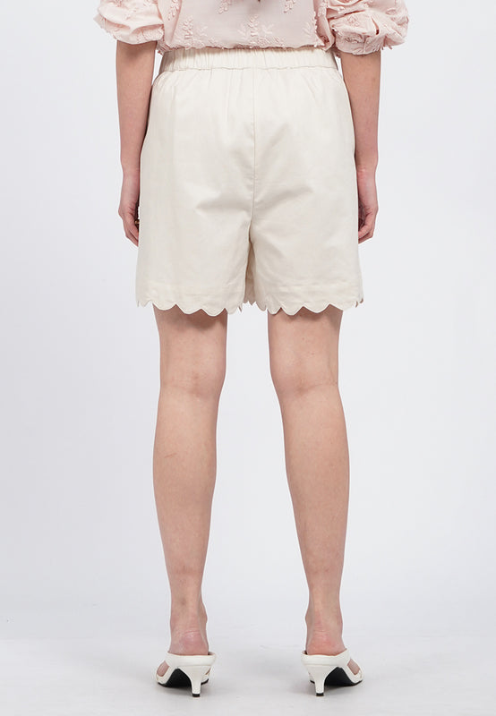 Short Pants with Scallop Hem Details