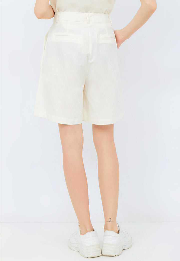 Bermuda Pants with Pleats Detail