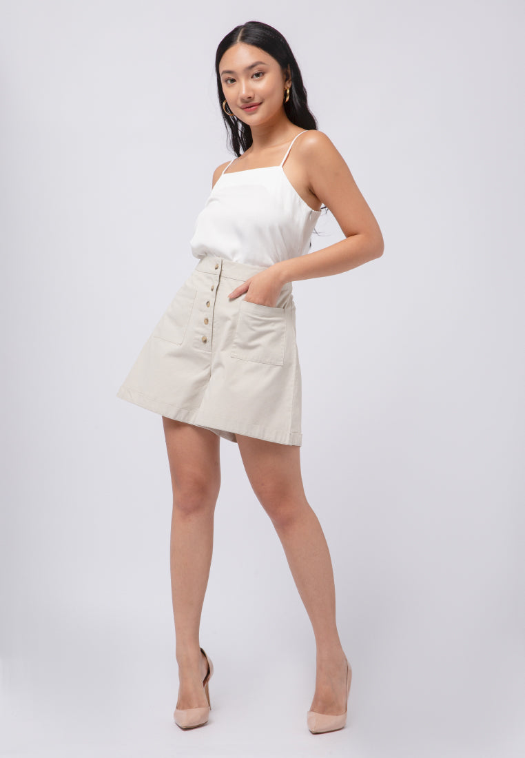 Short Pants with Horn Button Details