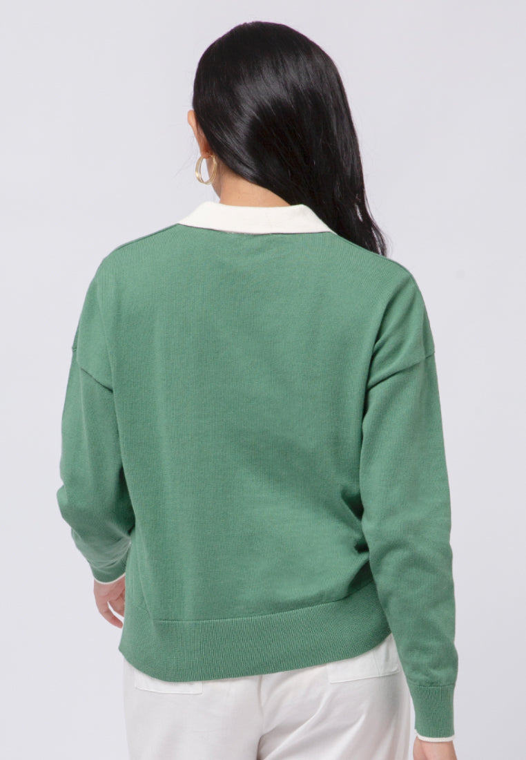 Sweater with Contrast Polo Collar