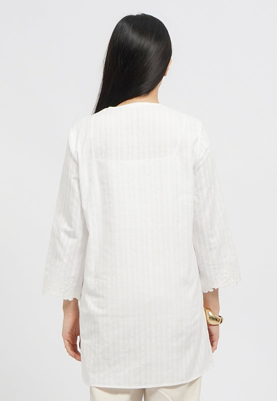 Textured Long Sleeve Tunic with Inner