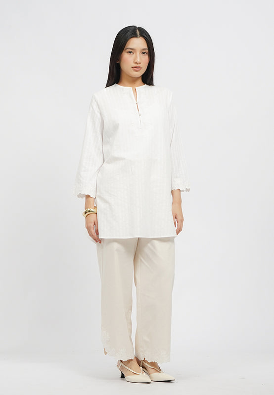 Textured Long Sleeve Tunic with Inner